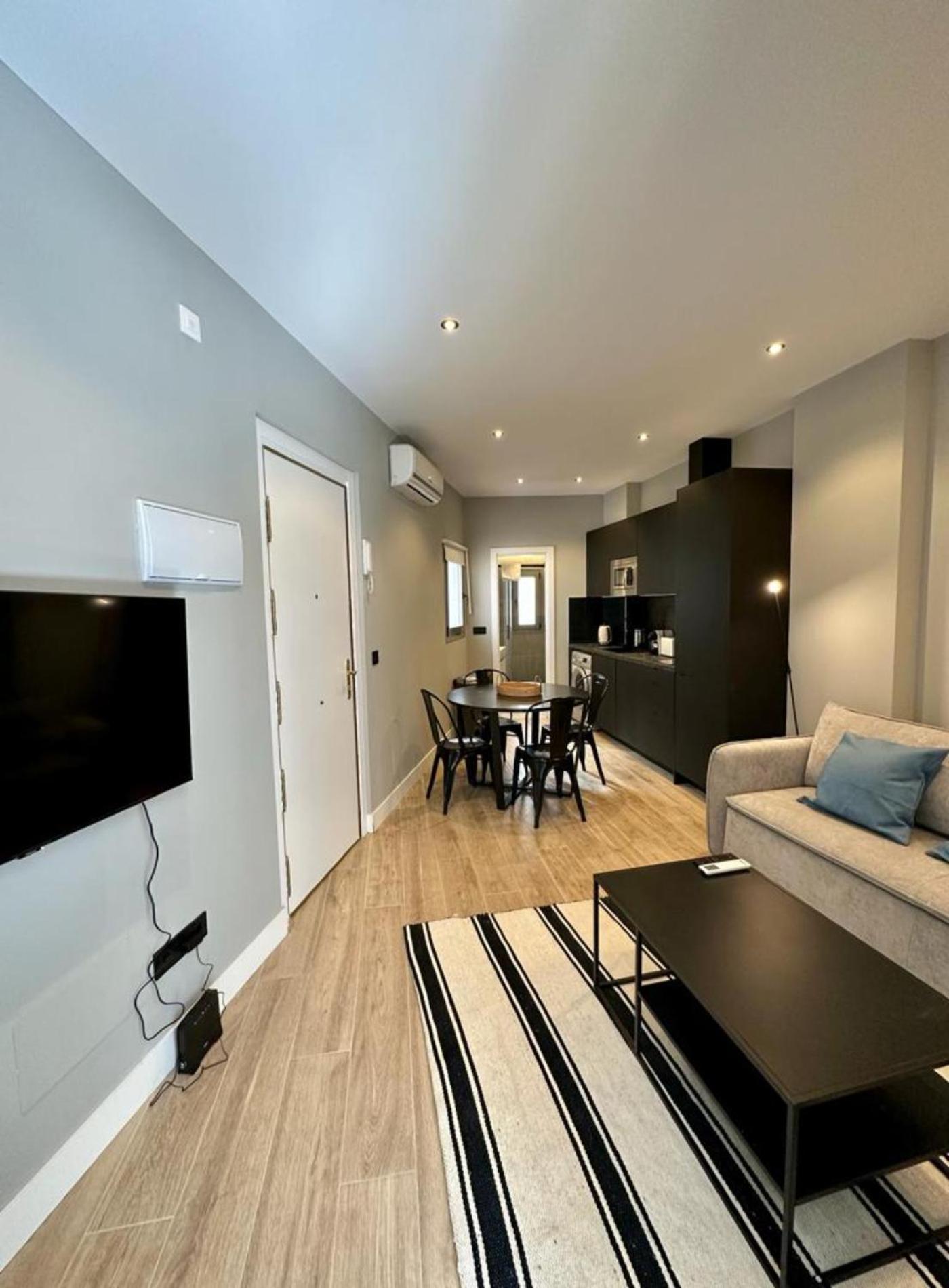 Central Apt De 2Hab Para 5Pax En Calle Silva E2 มาดริด ภายนอก รูปภาพ